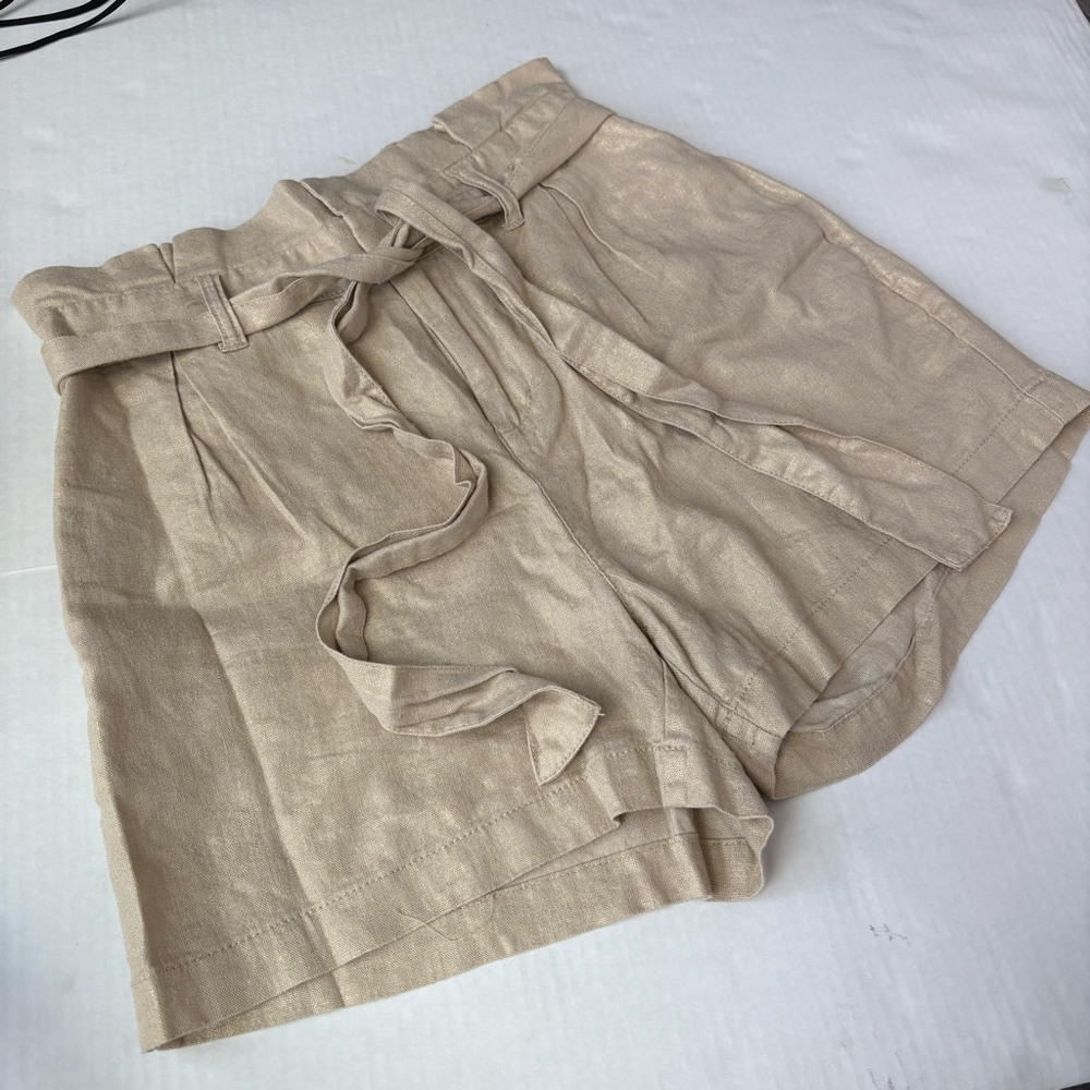 NWT NY&C Soho Linen blend gold shimmer paper bag shorts size small